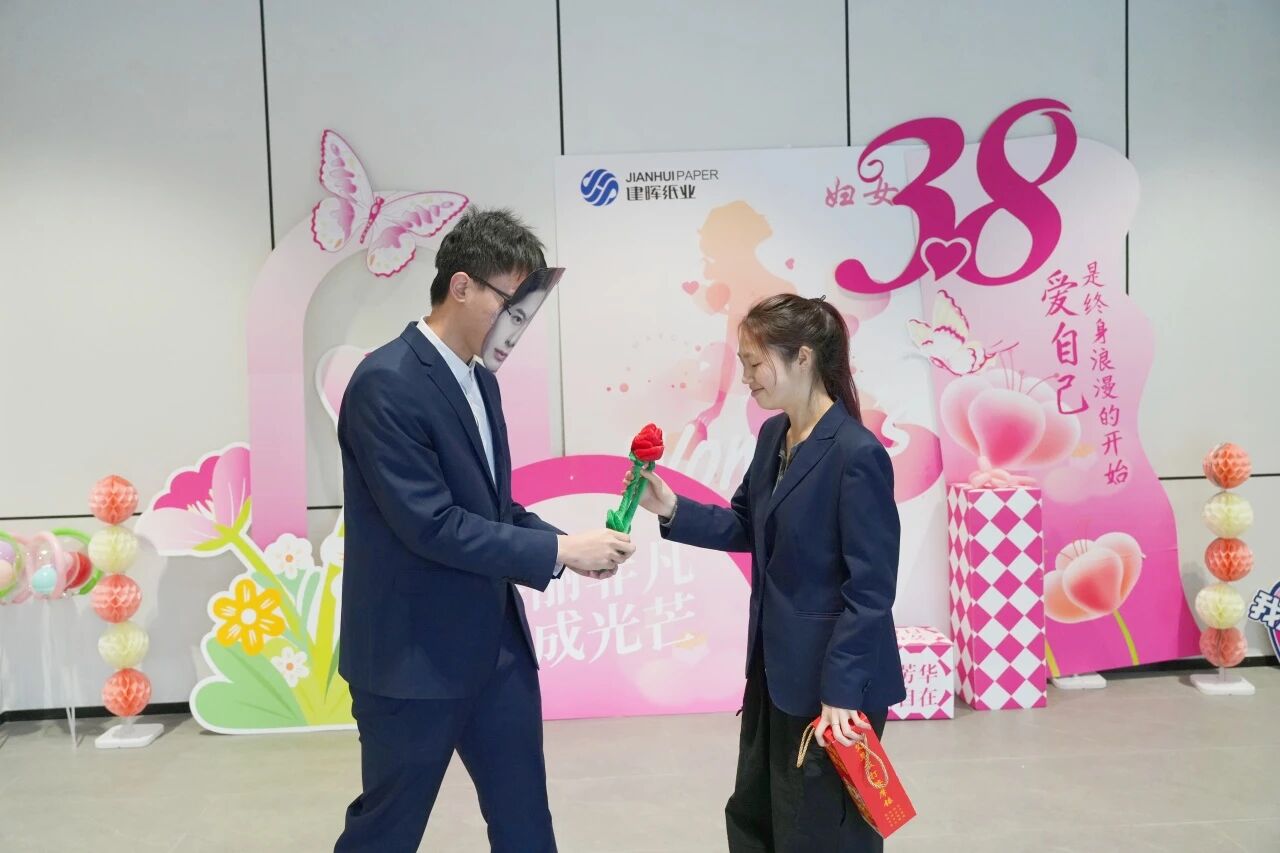 春风十里，不如宠你 | 广西建晖纸业女神节“嘉年华”活动